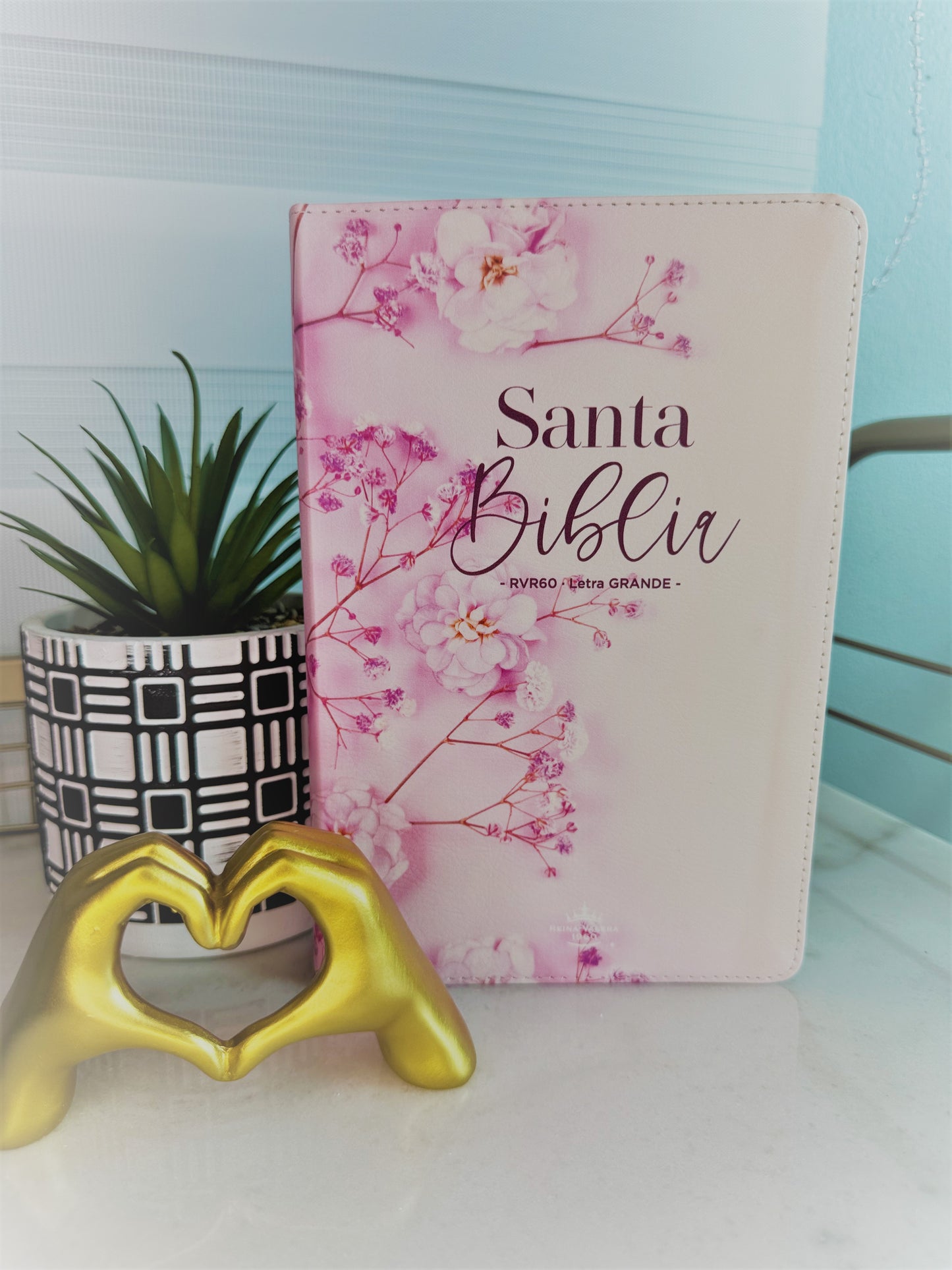 Biblia Reina-Valera 1960 Floral – Diseño Femenino y Elegante