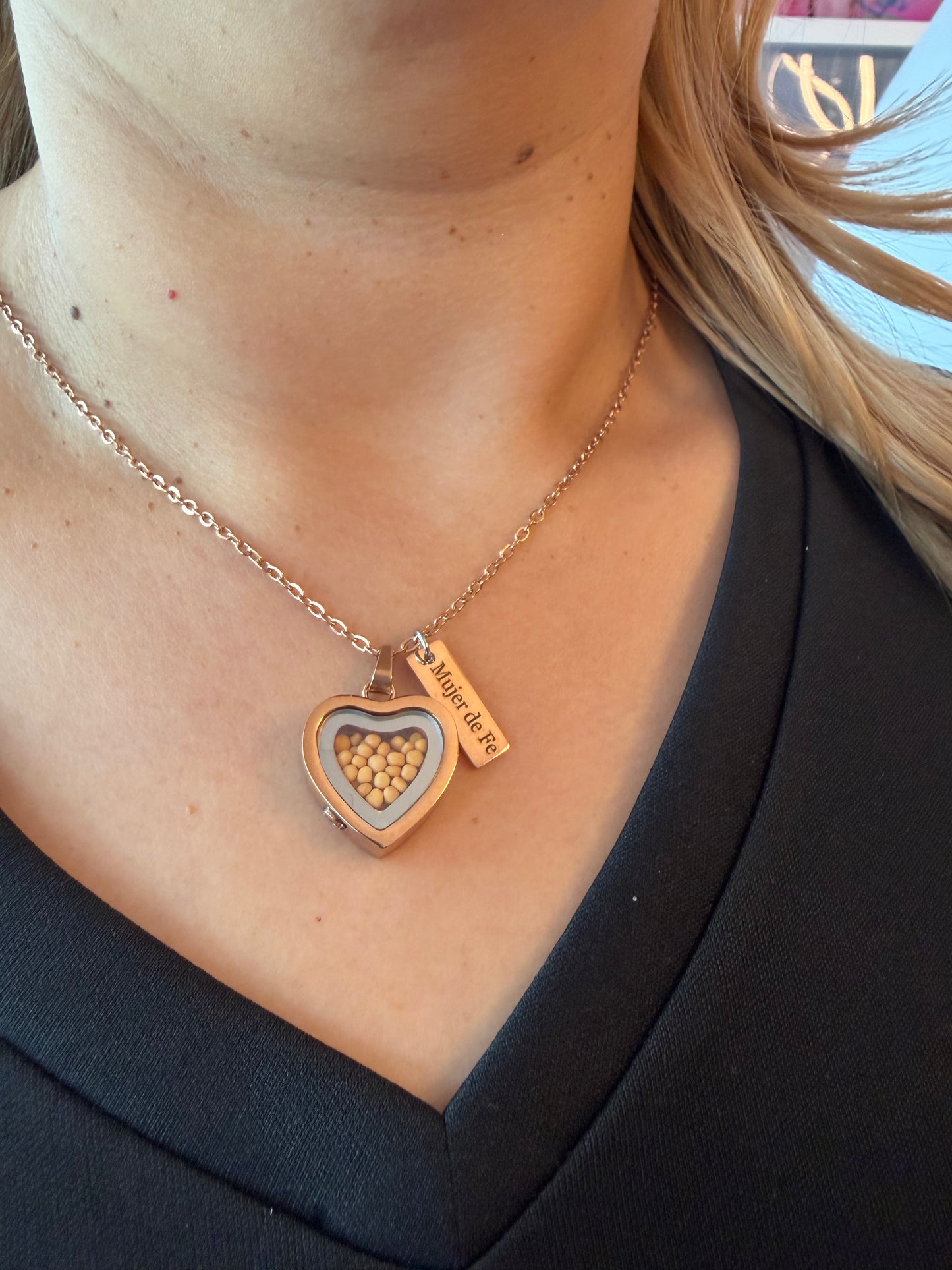 Collar Mujer de Fe Rose Gold – Semilla de Mostaza Real